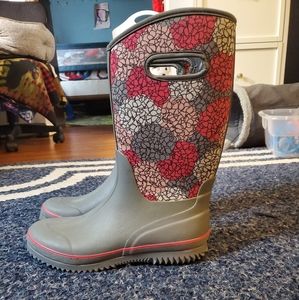 Womens size 8 rain boots